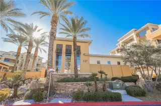 Photo #4: 2711338 Listing 