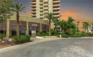 Photo #1: 2711356 Listing 