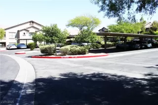 Photo #4: 2711357 Listing 