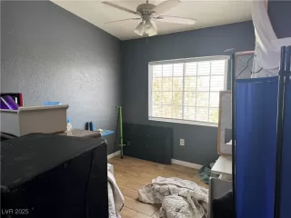 Photo #3: 2711399 Listing