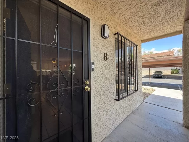 MLS: 2711414 Condo For Sale