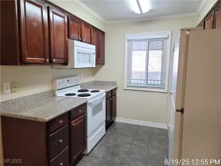 Photo #6: 2711442 Listing 