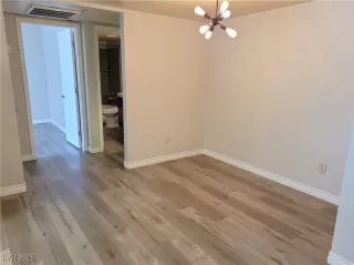 Photo #4: 2711443 Listing 