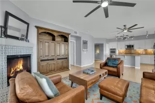 Photo #6: 2711460 Listing