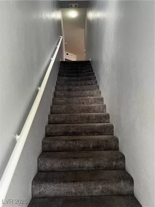 Photo #2: 2711494 Listing 