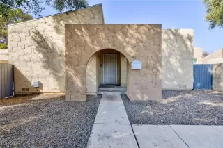 Photo #1: 2711496 Listing 