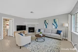 Photo #2: 2711511 Listing 