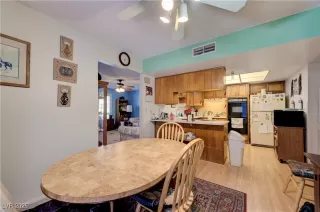 Photo #5: 2711527 Listing 