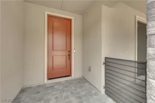 Photo #3: 2711567 Listing 