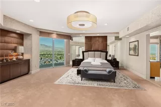 Photo #2: 2711631 Listing 