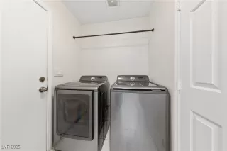 Photo #6: 2711658 Listing 