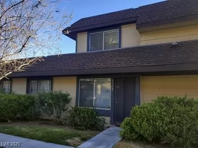 MLS: 2711681 Condo For Sale