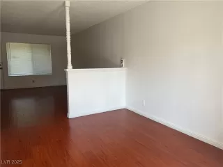 Photo #6: 2711681 Listing 