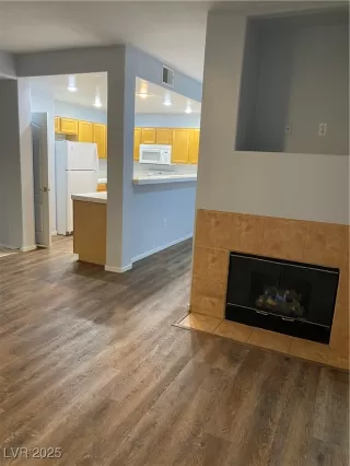 Photo #6: 2711682 Listing 