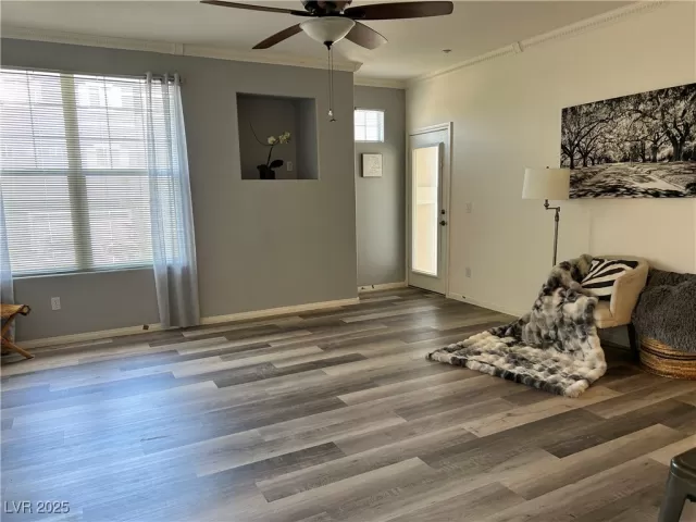 MLS: 2711692 Condo For Sale