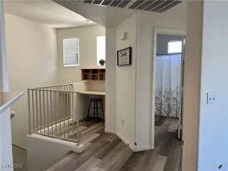 Photo #3: 2711692 Listing 