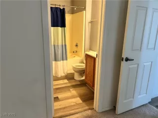 Photo #5: 2711692 Listing 