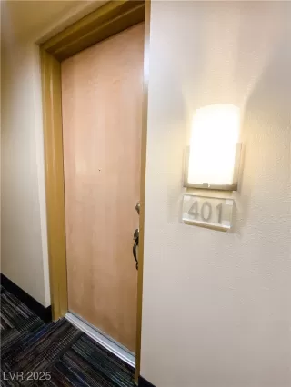 Photo #1: 2711712 Listing 