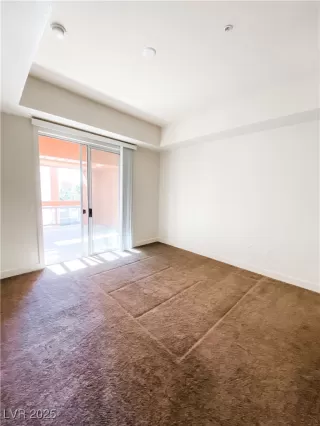 Photo #6: 2711712 Listing 