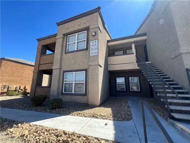 MLS: 2711781 Condo For Sale