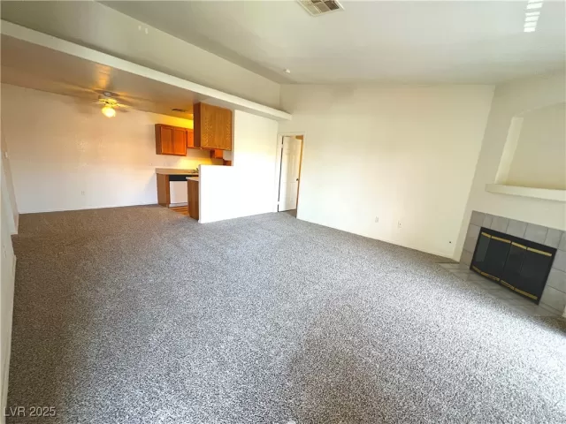 MLS: 2711835 Condo For Sale