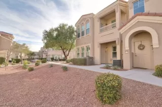 Photo #5: 2711885 Listing 