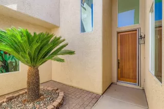 Photo #3: 2711927 Listing 