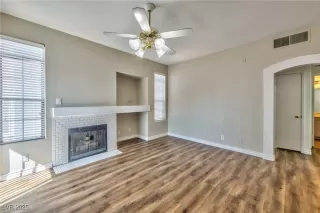 Photo #3: 2711997 Listing 