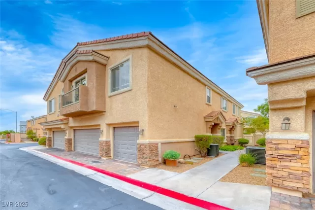 MLS: 2712007 Condo For Sale