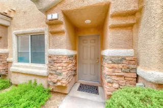 Photo #2: 2712007 Listing 