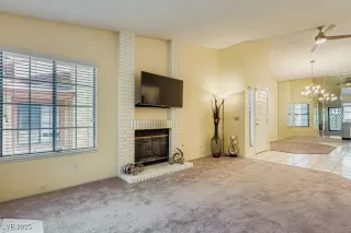 Photo #1: 2712032 Listing