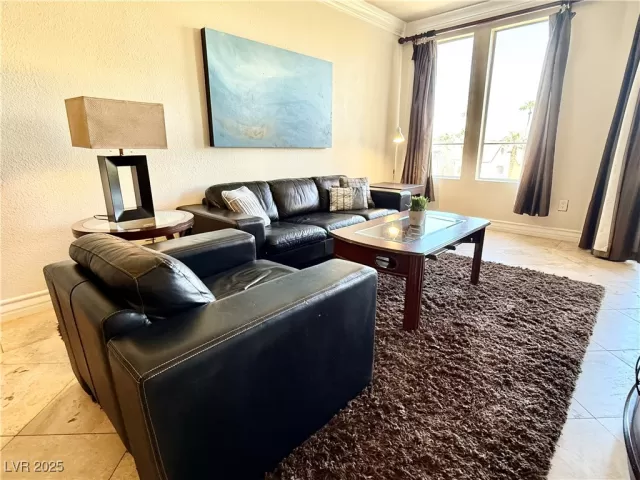MLS: 2712047 Condo For Sale