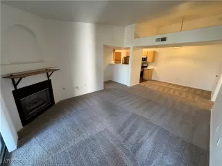 Photo #2: 2712048 Listing 