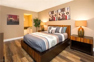 Photo #3: 2712056 Listing 