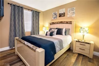 Photo #6: 2712056 Listing 