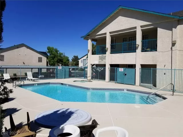 MLS: 2712063 Condo For Sale