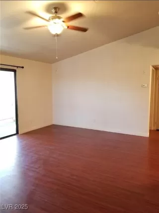 Photo #6: 2712063 Listing 