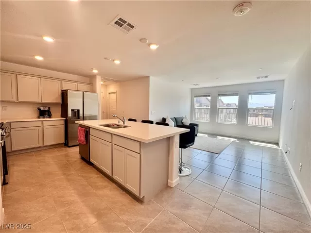 MLS: 2712064 Condo For Sale