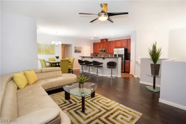 MLS: 2712077 Condo For Sale