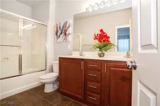 Photo #2: 2712077 Listing 