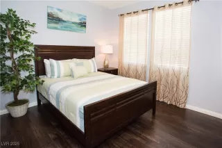 Photo #6: 2712077 Listing 