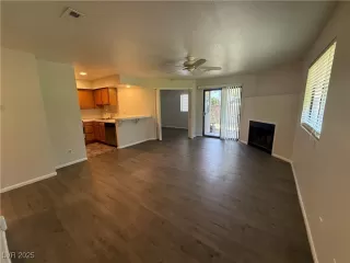 Photo #2: 2712138 Listing 