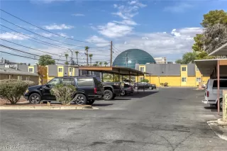 Photo #1: 2712216 Listing 