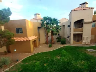 Photo #1: 2712274 Listing 