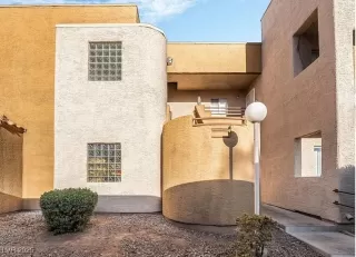 Photo #2: 2712274 Listing 