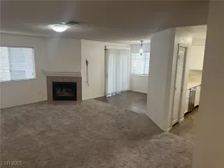 Photo #4: 2712274 Listing 