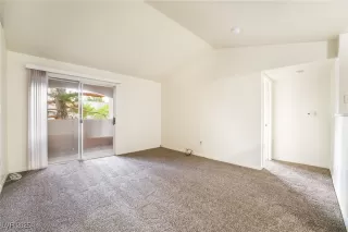 Photo #4: 2712280 Listing 