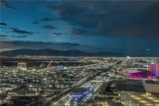 Photo #5: 2712285 Listing