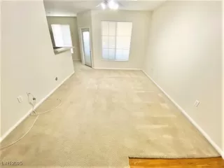 Photo #1: 2712299 Listing 