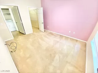 Photo #5: 2712299 Listing 